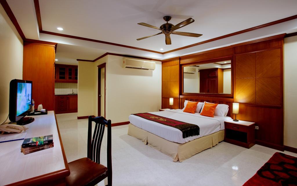 The Yim Siam Hotel Patong 외부 사진