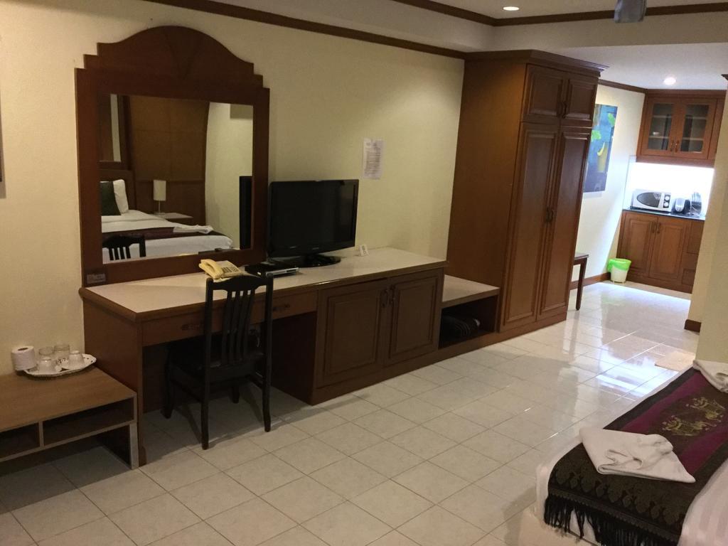 The Yim Siam Hotel Patong 외부 사진