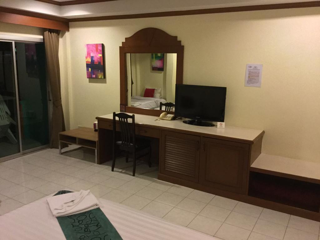 The Yim Siam Hotel Patong 외부 사진