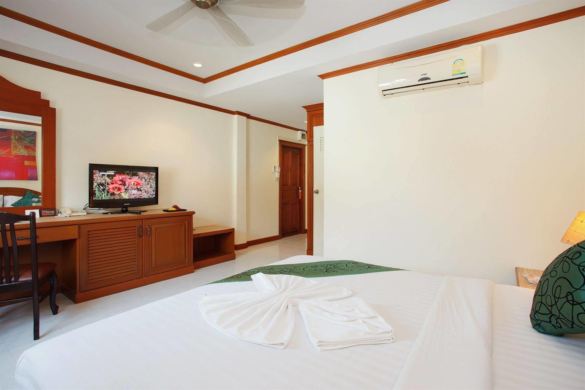 The Yim Siam Hotel Patong 외부 사진
