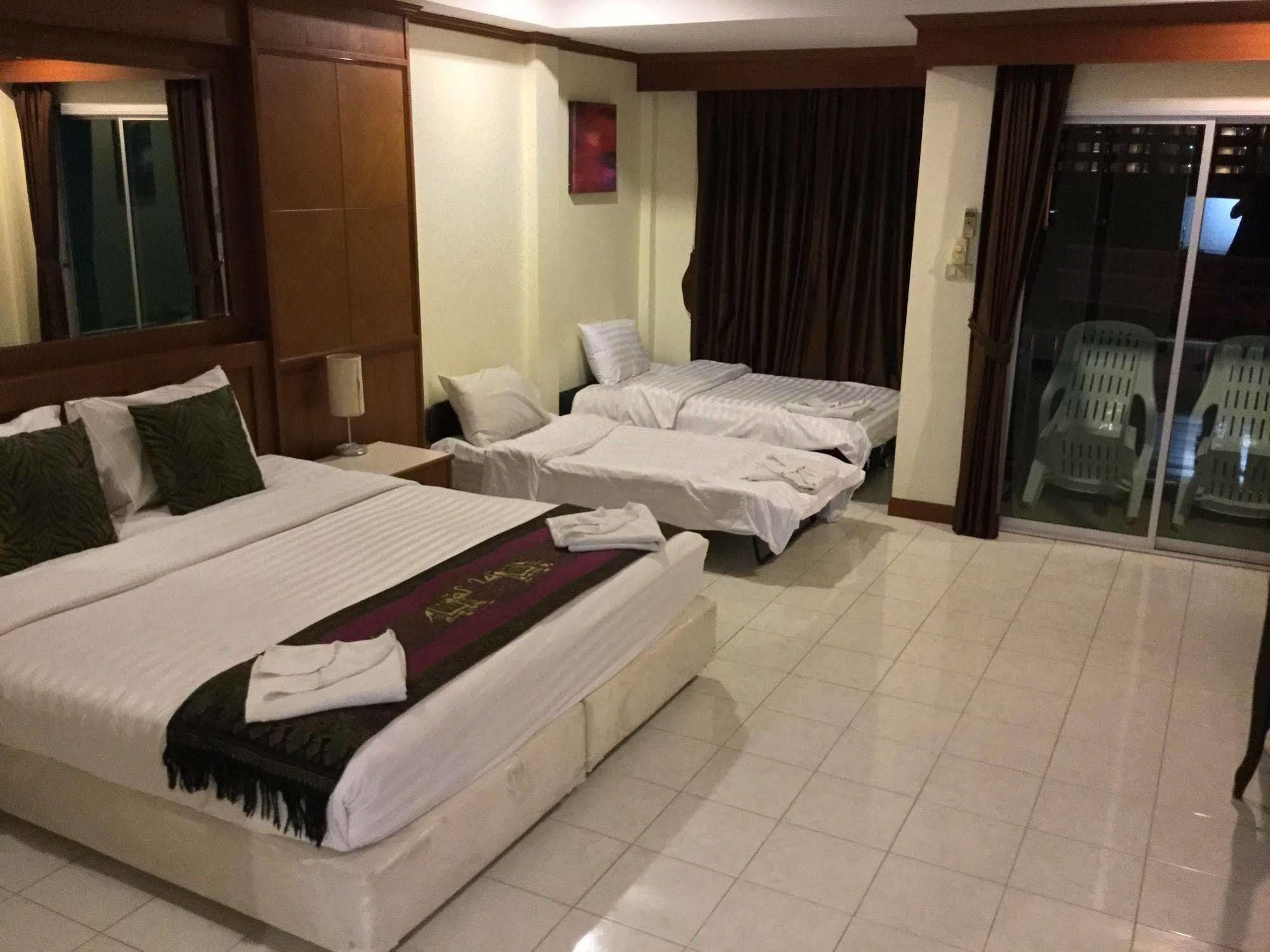 The Yim Siam Hotel Patong 외부 사진